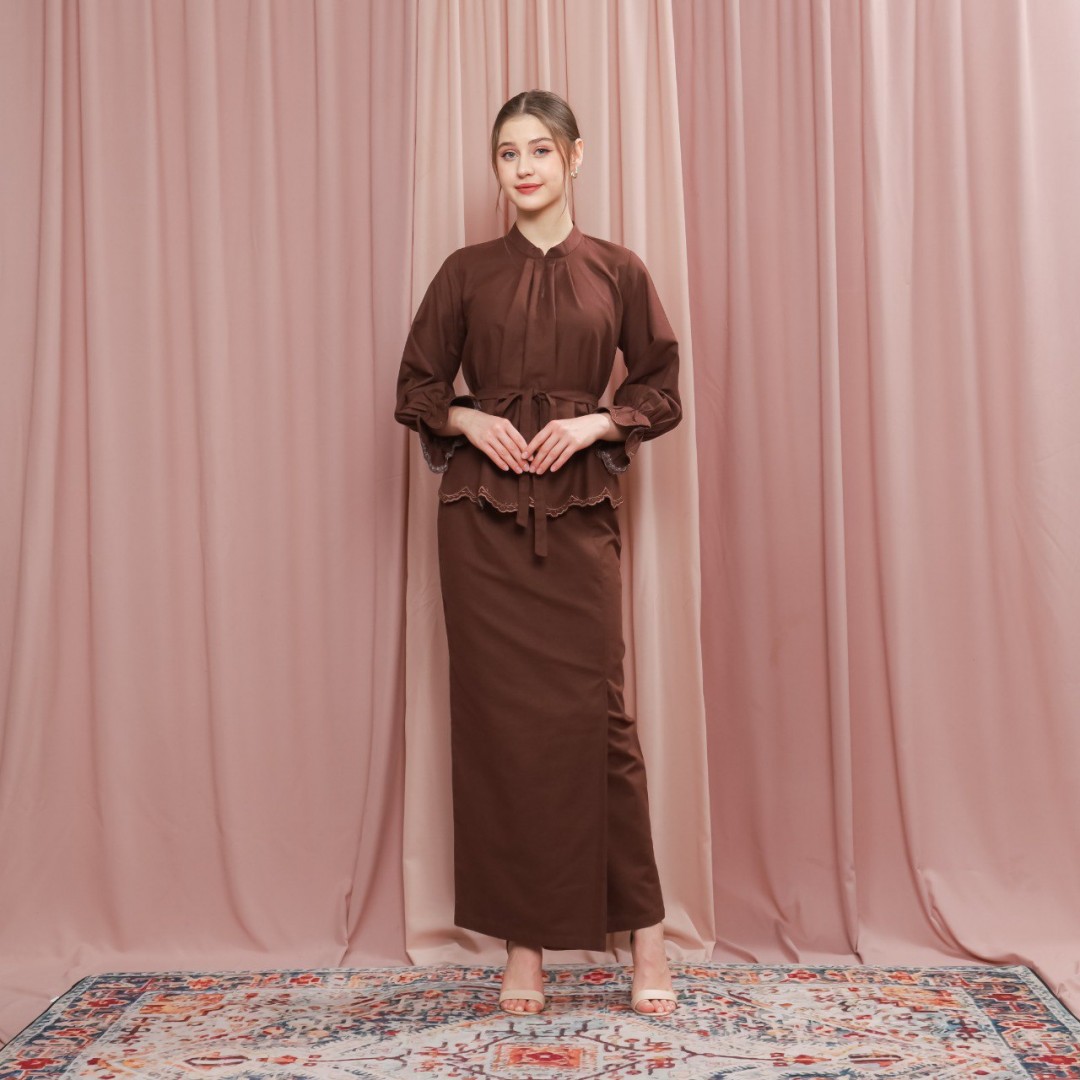 PREORDER Kurung Thallia - Pecan