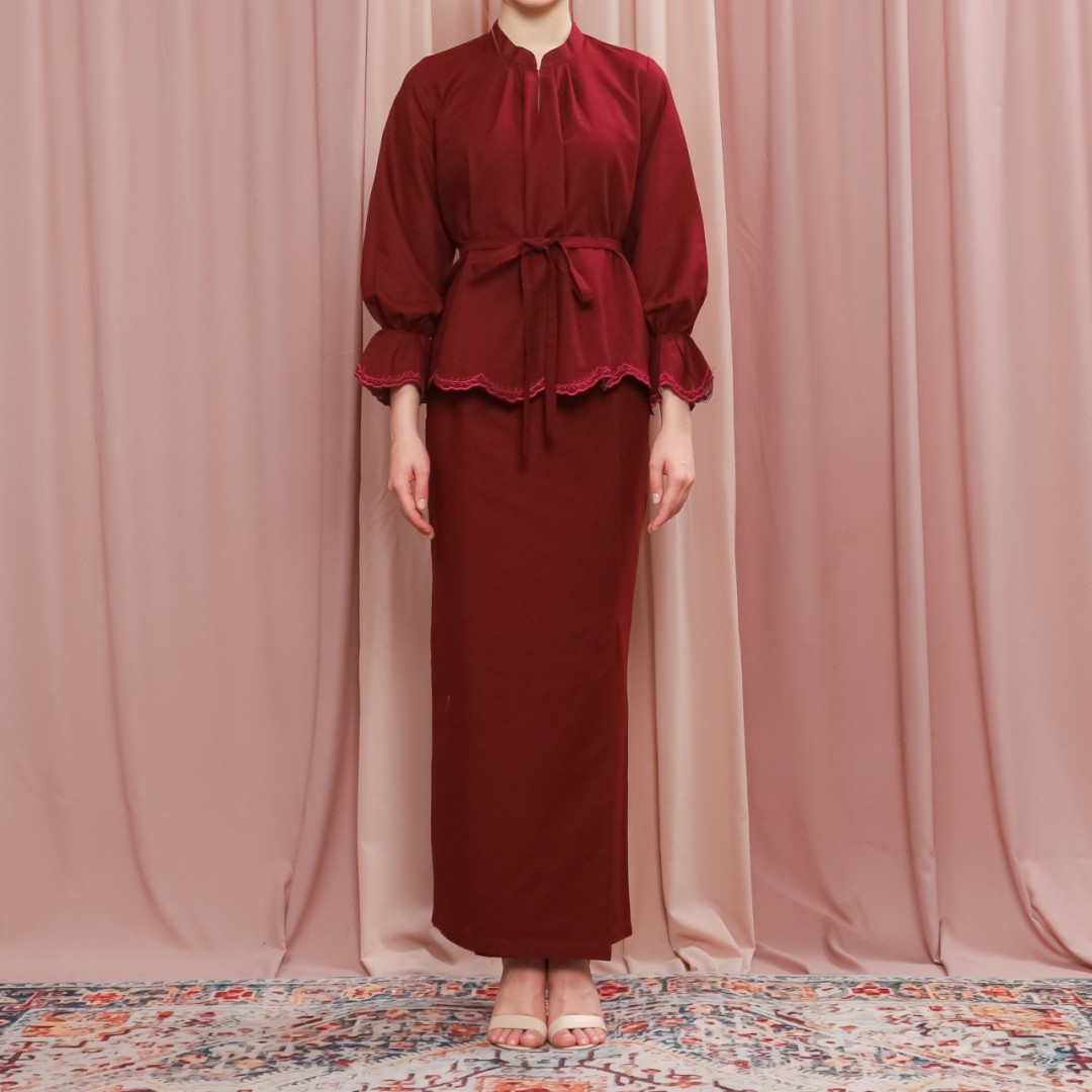 PREORDER Kurung Thallia - Merlot