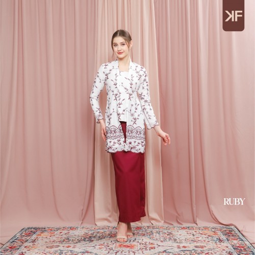 Kebaya Alaia- Ruby