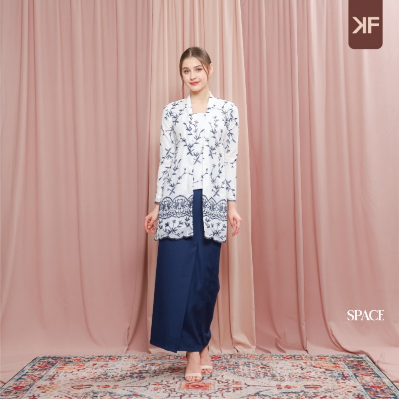 Kebaya Alaia - Space