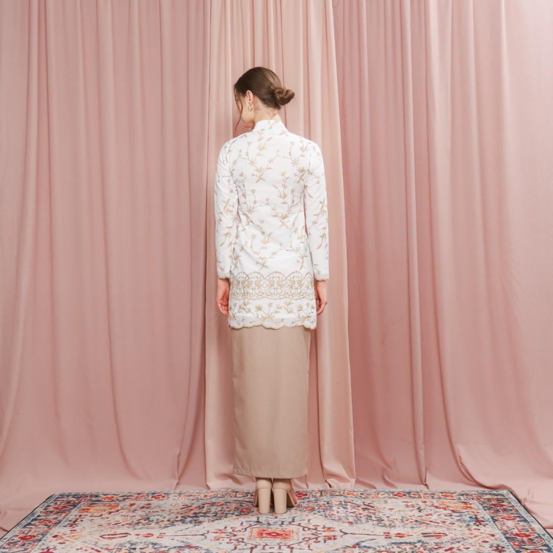 Kebaya Alaia - Warm Beige